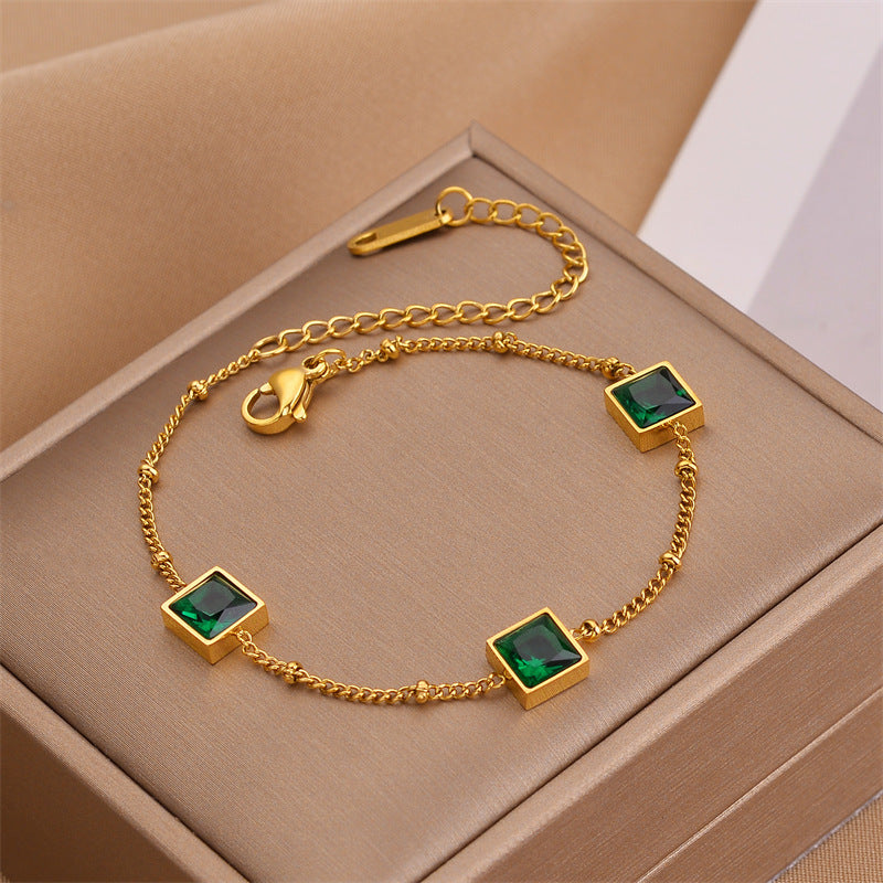 "Emeralda" – Damenarmband mit grünen Schmucksteinen