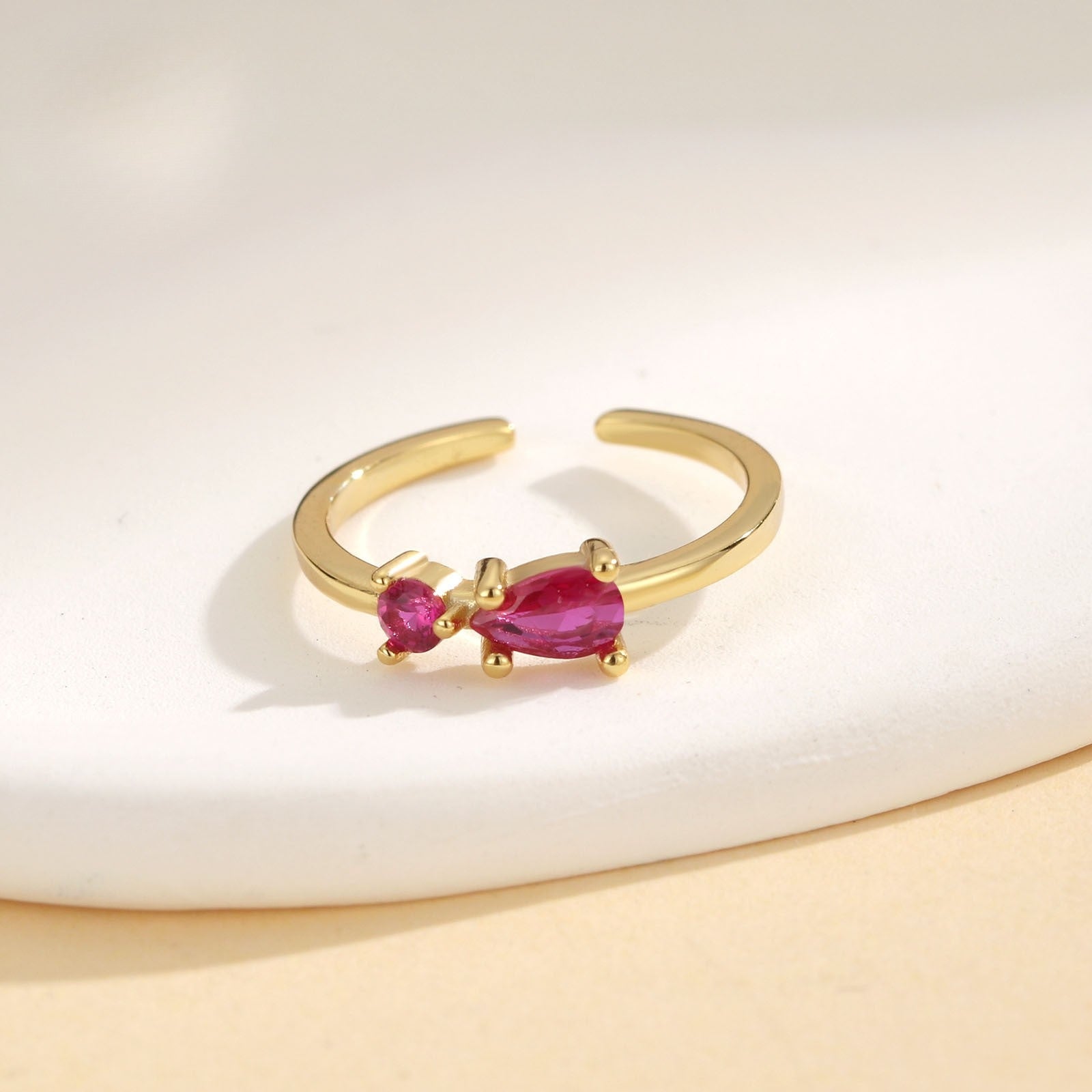 "Ruby Glow Zehenring" – 925 Sterling Silber (verstellbar)