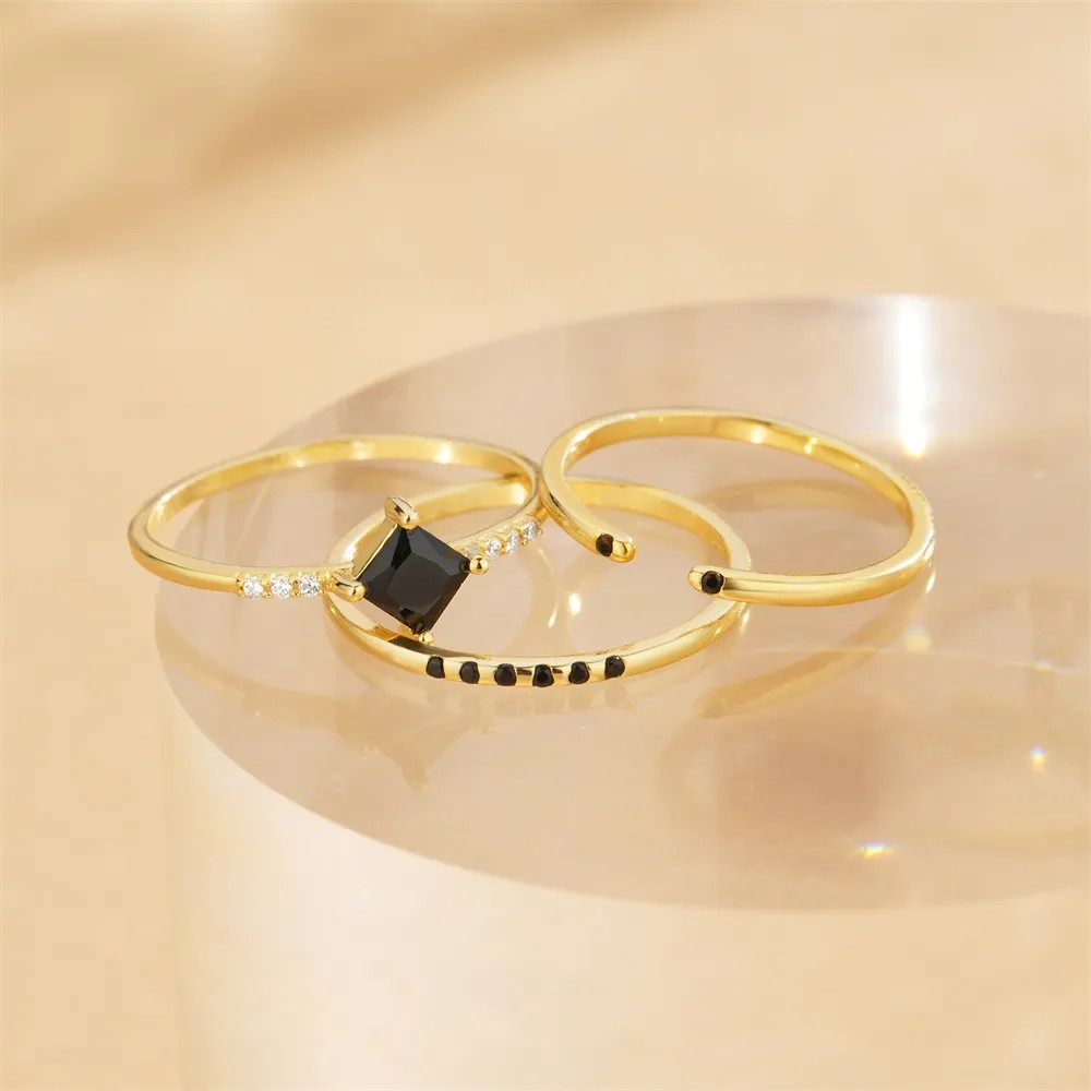 "Dreiklang Schwarz"- Damen Ringe Set