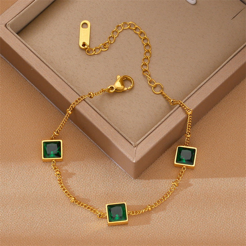 "Emeralda" – Damenarmband mit grünen Schmucksteinen